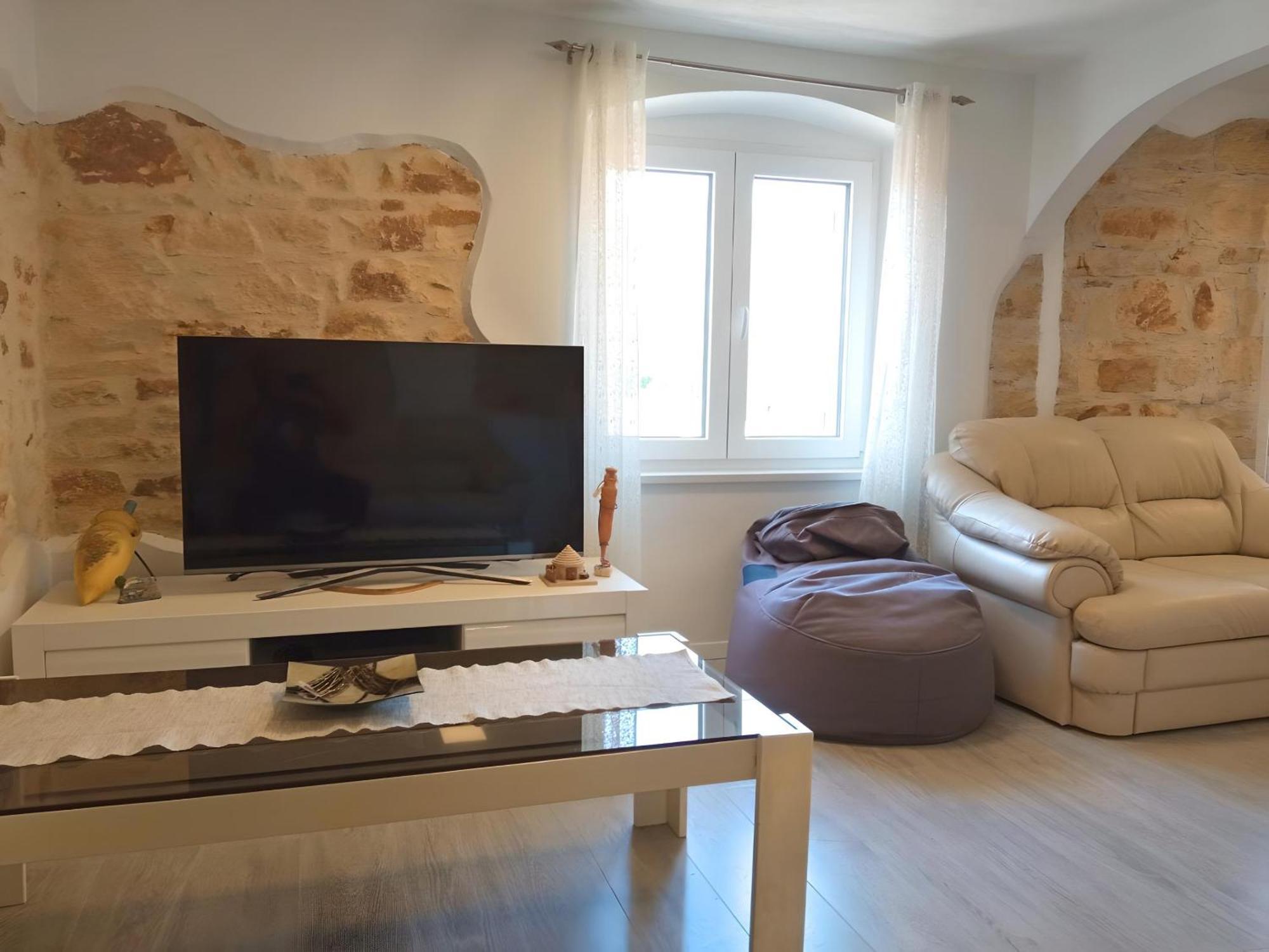 Apartment Valentino Tar-Vabriga Exteriör bild