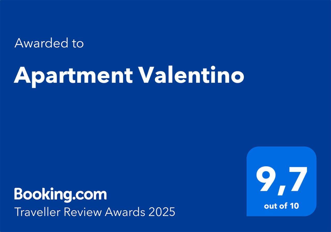 Apartment Valentino Tar-Vabriga Exteriör bild